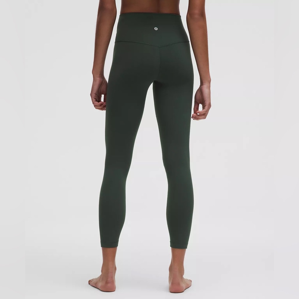 Lululemon Align Highwaisted tights - size 2